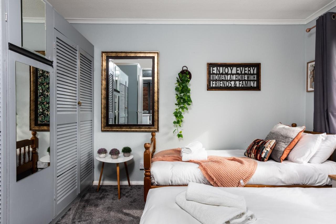 Perfect For Contractors - Canterbury - Free Parking - Ultra Wifi Buitenkant foto