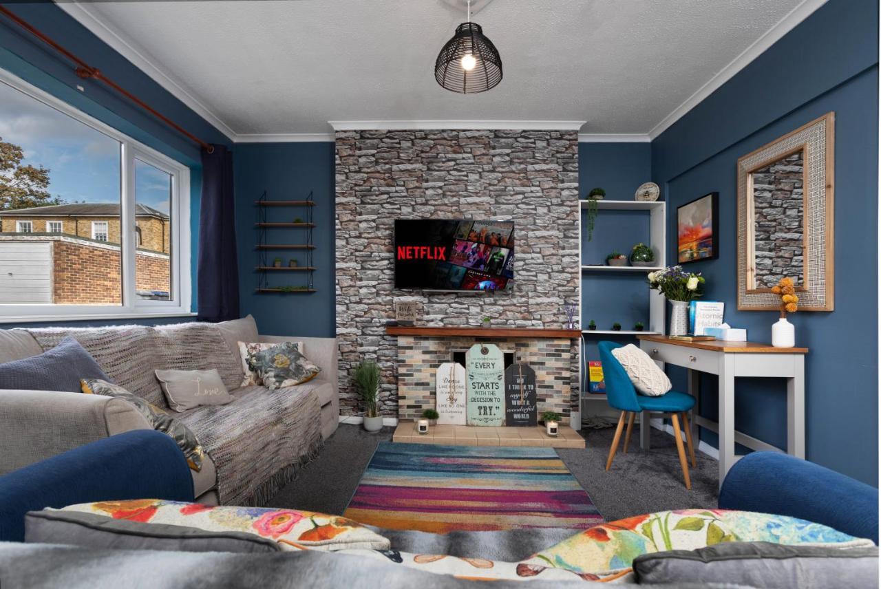 Perfect For Contractors - Canterbury - Free Parking - Ultra Wifi Buitenkant foto