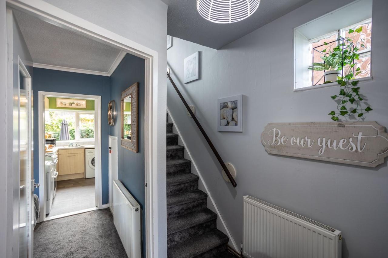 Perfect For Contractors - Canterbury - Free Parking - Ultra Wifi Buitenkant foto